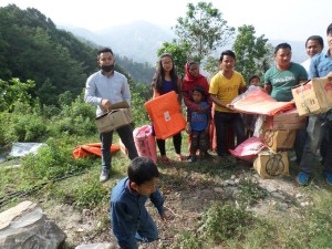 Melachi - distribution relief goods 2